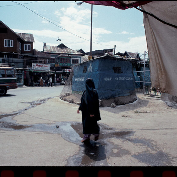 Photo by Rafiq Kathwari: Street scene in Kashmir
