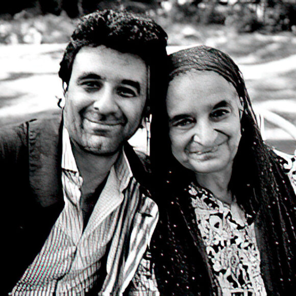 Photo of Rafiq Kathwari and mother, Maryam